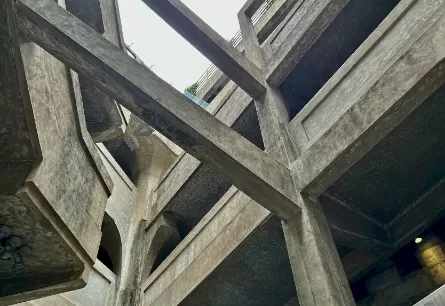 Understanding the Role of Defoaming Agents in Concrete Mixtures