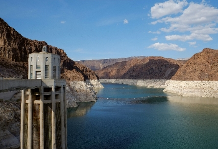 How Phosphonates Improve Scale and Corrosion Control in Industrial Water Systems